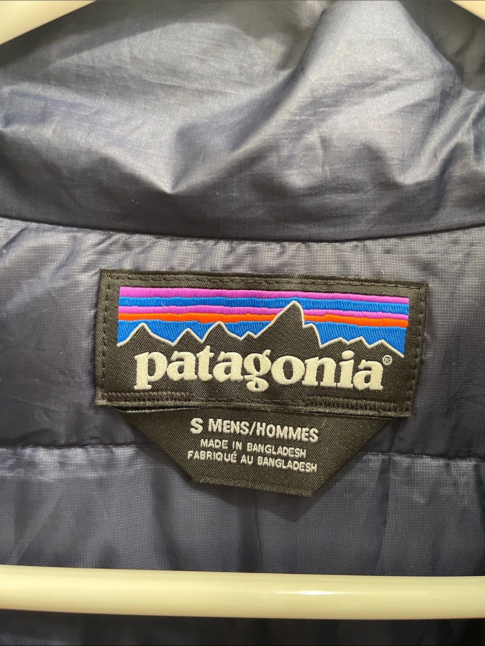 Patagonia Navy Quilted Packable Jacket - Picture 2 of 5